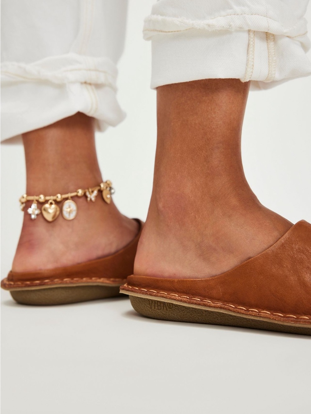 VIBAe  Saint Tropez Slip-On Mule in Cognac Brown Leather size 9